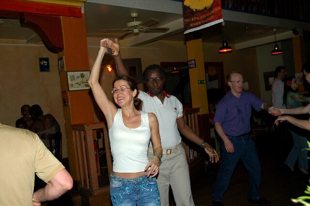 min 2006 05 02 latino 122